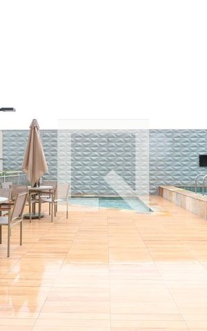 Apartamento à venda com 62m², 2 quartos e sem vagaÁrea comum - Piscina