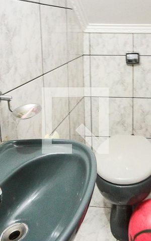 Casa para alugar com 100m², 3 quartos e sem vaga Casa para alugar com 100m², 3 quartos e sem vagaLavabo