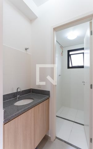 Apartamento para alugar com 36m², 1 quarto e sem vaga Apartamento para alugar com 36m², 1 quarto e sem vagaBanheiro