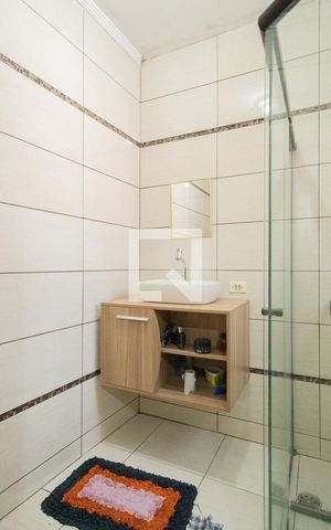 Casa à venda com 380m², 6 quartos e 10 vagas Casa à venda com 380m², 6 quartos e 10 vagasBanheiro - Casa 2