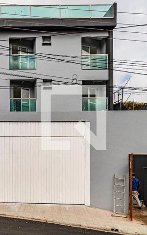 Casa para alugar com 42m², 1 quarto e sem vaga Casa para alugar com 42m², 1 quarto e sem vagaFachada
