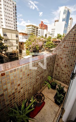 Apartamento à venda com 140m², 4 quartos e 2 vagasVaranda