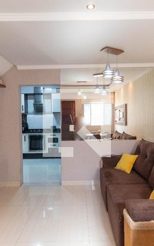 Casa de condomínio à venda com 76m², 2 quartos e 1 vaga Casa de condomínio à venda com 76m², 2 quartos e 1 vagaSala