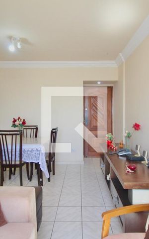 Apartamento para alugar com 78m², 2 quartos e sem vaga Apartamento para alugar com 78m², 2 quartos e sem vagaSala