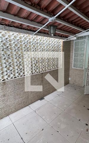 Apartamento à venda com 71m², 2 quartos e sem vagaÁrea comum