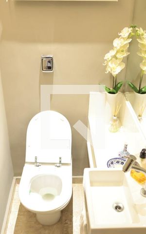 Apartamento à venda com 154m², 3 quartos e 2 vagasBanheiro da Suíte 3