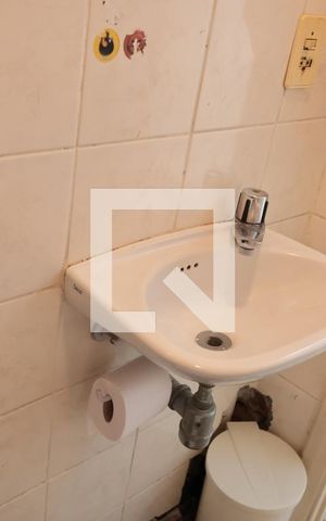 Apartamento à venda com 154m², 3 quartos e 2 vagasBanheiro de serviço