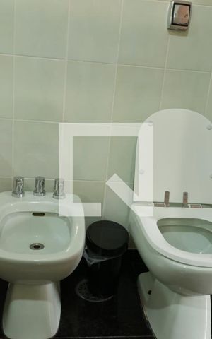 Apartamento à venda com 154m², 3 quartos e 2 vagasBanheiro da Suíte 1
