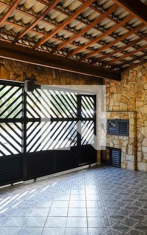 Casa à venda com 180m², 3 quartos e 3 vagasGaragem
