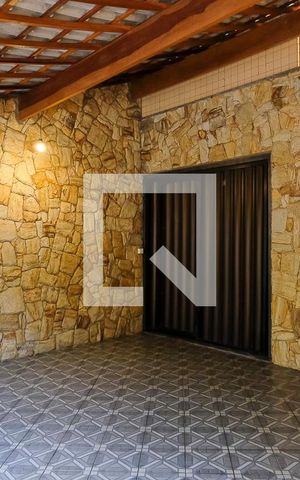 Casa à venda com 180m², 3 quartos e 3 vagasGaragem