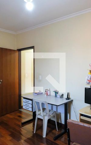 Casa à venda com 180m², 3 quartos e 3 vagasQuarto 2