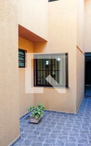 Casa à venda com 180m², 3 quartos e 3 vagasQuintal