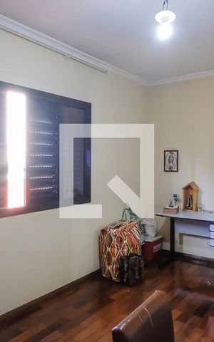 Casa à venda com 180m², 3 quartos e 3 vagasQuarto 2