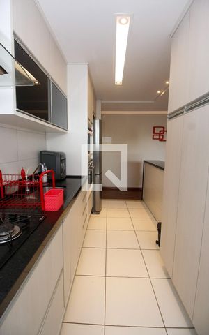 Apartamento à venda com 79m², 3 quartos e 2 vagasCozinha 