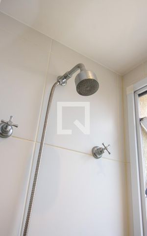 Apartamento à venda com 79m², 3 quartos e 2 vagasBanheiro da Suíte