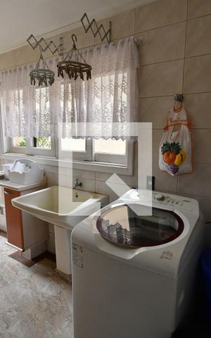 Casa à venda com 1090m², 3 quartos e 4 vagasÁrea de Serviço