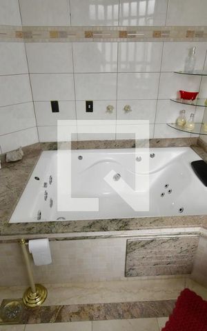 Casa à venda com 1090m², 3 quartos e 4 vagasBanheiro 2 - Suíte