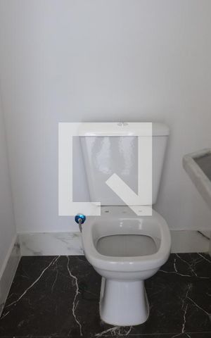 Casa à venda com 160m², 3 quartos e 2 vagasLavabo