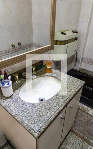 Apartamento à venda com 123m², 3 quartos e 3 vagas Apartamento à venda com 123m², 3 quartos e 3 vagasBanheiro da Suíte