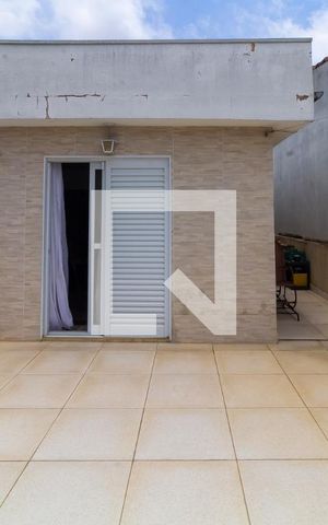 Casa à venda com 137m², 3 quartos e 2 vagas Casa à venda com 137m², 3 quartos e 2 vagasTerraço
