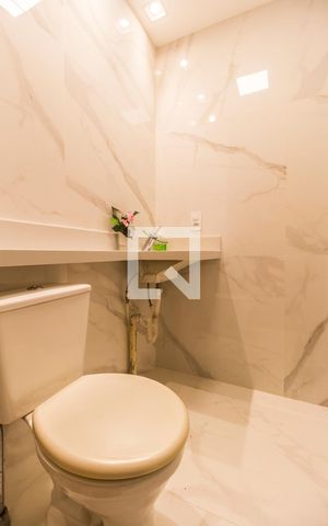 Apartamento para alugar com 76m², 2 quartos e 2 vagas Apartamento para alugar com 76m², 2 quartos e 2 vagasBanheiro 2