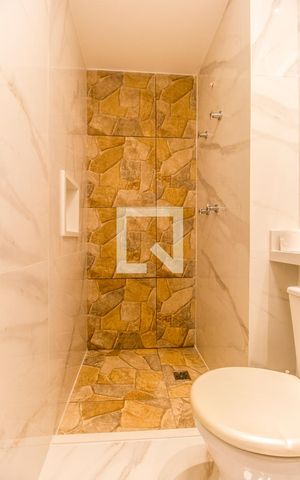 Apartamento para alugar com 76m², 2 quartos e 2 vagas Apartamento para alugar com 76m², 2 quartos e 2 vagasBanheiro 2