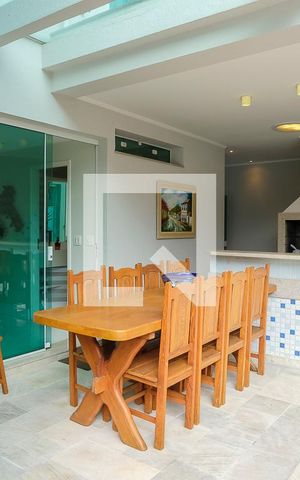 Casa à venda com 380m², 5 quartos e 6 vagasEspaço gourmet