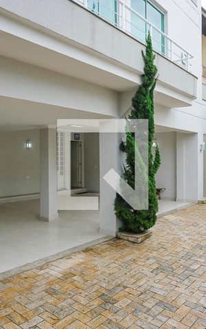 Casa à venda com 380m², 5 quartos e 6 vagasGaragem