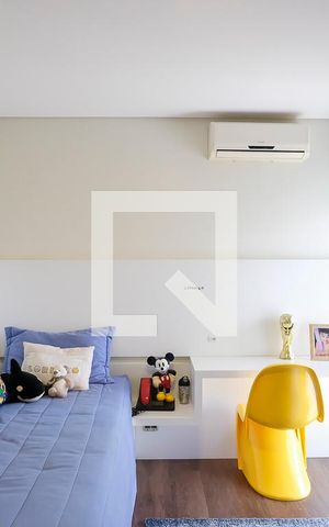 Casa à venda com 380m², 5 quartos e 6 vagasSuíte 3