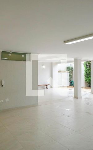 Casa à venda com 380m², 5 quartos e 6 vagasGaragem