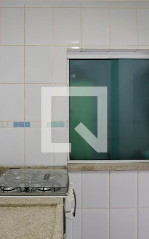 Casa à venda com 380m², 5 quartos e 6 vagasCozinha de serviço