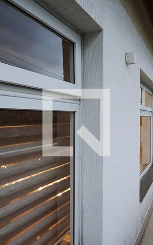 Casa à venda com 396m², 4 quartos e 4 vagas Casa à venda com 396m², 4 quartos e 4 vagasVaranda 3
