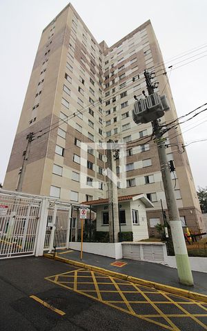 Apartamento para alugar com 50m², 2 quartos e 1 vagaFachada do bloco