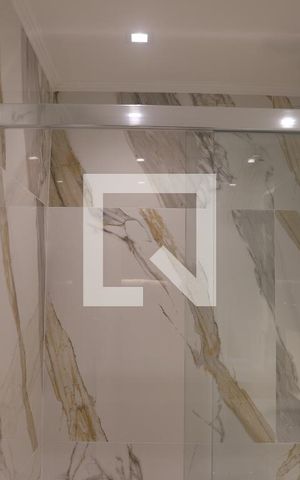 Studio à venda com 27m², 0 quarto e sem vagaStudio Banheiro