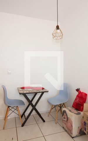 Apartamento para alugar com 48m², 2 quartos e 1 vaga Apartamento para alugar com 48m², 2 quartos e 1 vagaSala