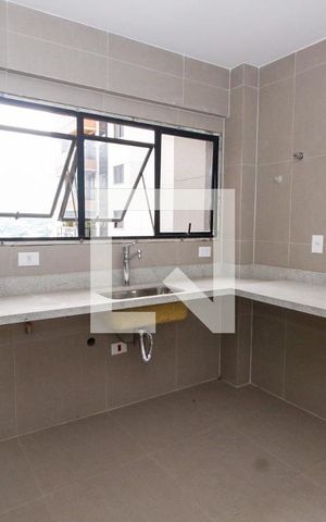 Apartamento à venda com 181m², 4 quartos e 3 vagasCozinha