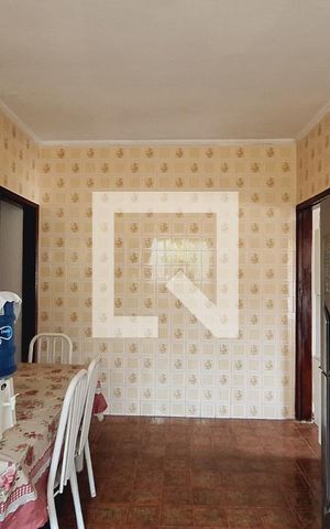 Casa para alugar com 80m², 1 quarto e 2 vagas Casa para alugar com 80m², 1 quarto e 2 vagasCozinha