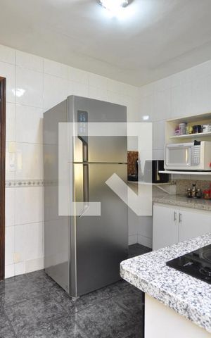 Casa à venda com 200m², 3 quartos e 3 vagasCozinha