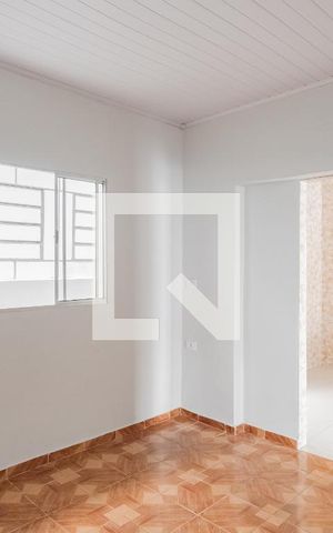 Casa para alugar com 60m², 1 quarto e 1 vagaSala