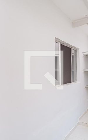 Casa para alugar com 60m², 1 quarto e 1 vagaÁrea de Serviço