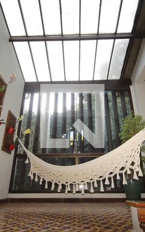 Casa de condomínio à venda com 442m², 4 quartos e 6 vagassala 2