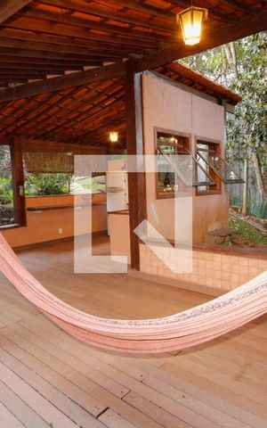 Casa de condomínio à venda com 442m², 4 quartos e 6 vagasÁrea gourmet