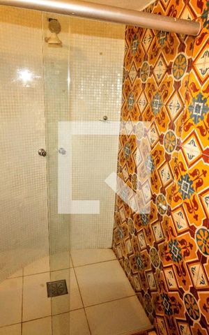 Casa de condomínio à venda com 442m², 4 quartos e 6 vagasbanheiro 4