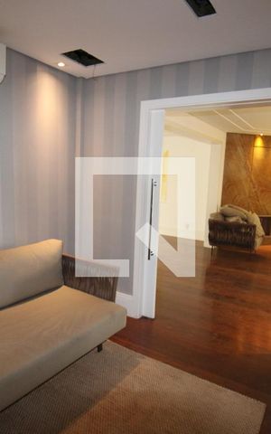 Apartamento à venda com 320m², 4 quartos e 6 vagasSala 2