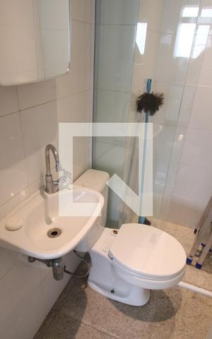 Apartamento à venda com 320m², 4 quartos e 6 vagasÁrea de Serviço - Banheiro