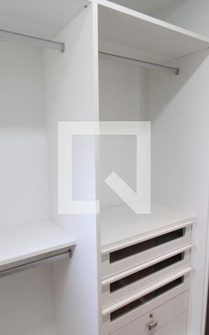 Apartamento à venda com 320m², 4 quartos e 6 vagasSuíte 2 - Closet