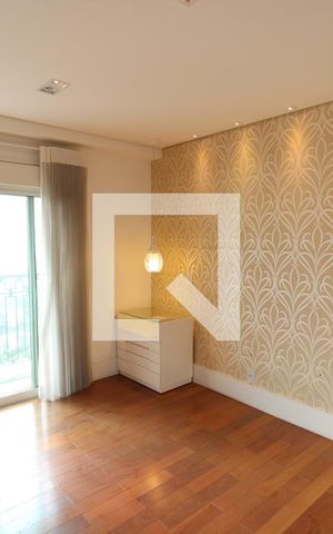 Apartamento à venda com 320m², 4 quartos e 6 vagasSuíte 2