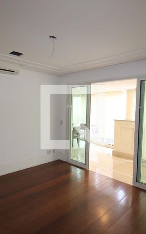 Apartamento à venda com 320m², 4 quartos e 6 vagasSala 3