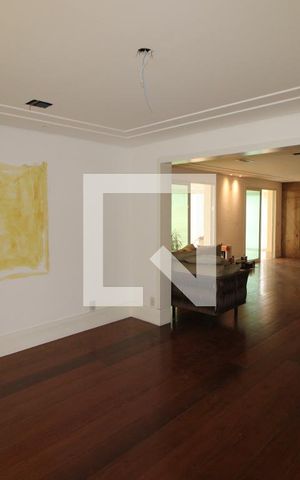 Apartamento à venda com 320m², 4 quartos e 6 vagasSala 3