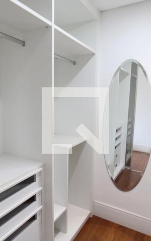 Apartamento à venda com 320m², 4 quartos e 6 vagasSuíte 2 - Closet